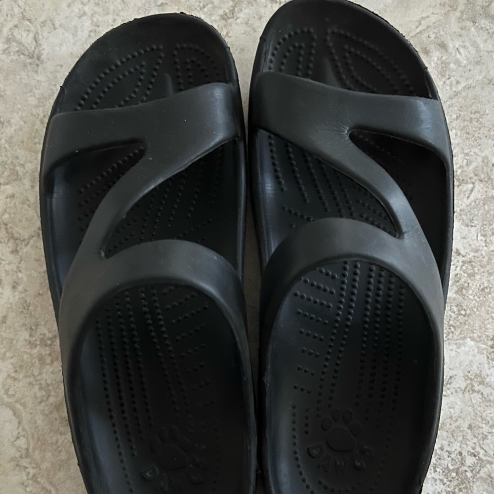 Dawgs sandals
